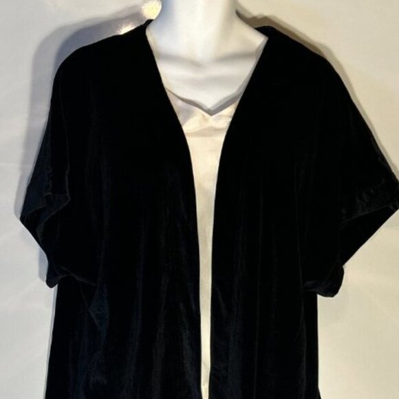 Entro SZ M Black Velvet Embroidered  Kimono Boho Whimsigoth Artsy Asian - Picture 4 of 8